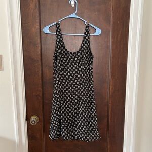 Brandy Melville Daisy Dress